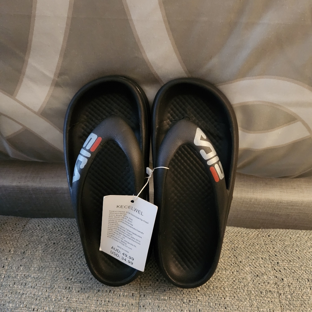 Fila Black and Red PLATFORM Slide Sandals - Picture 5 of 5